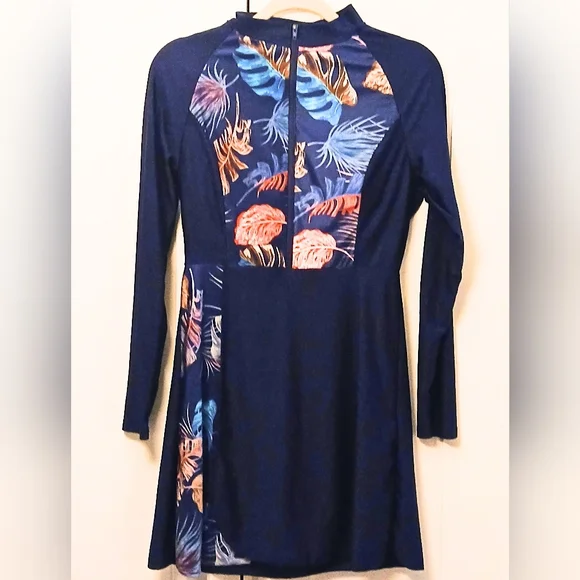 TONIGHT LAST CHANCE! 2 Piece Modest Swimsuit - Top and Pants Size M / L - Picture 3 of 12